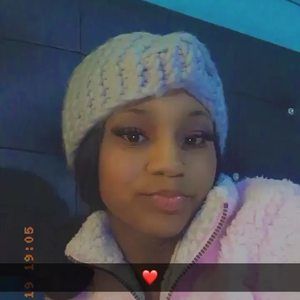 Meet your Posher, Crishonna